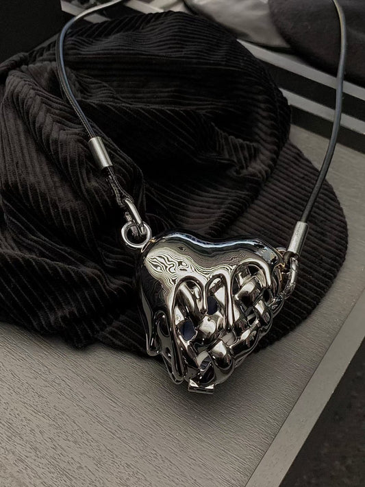 Metal Woven Heart Bag